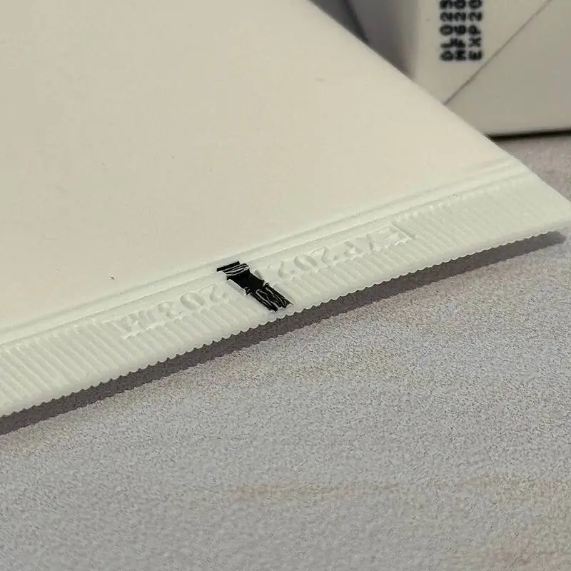 ضد آفتاب تون آپ سنتلا اورجینال