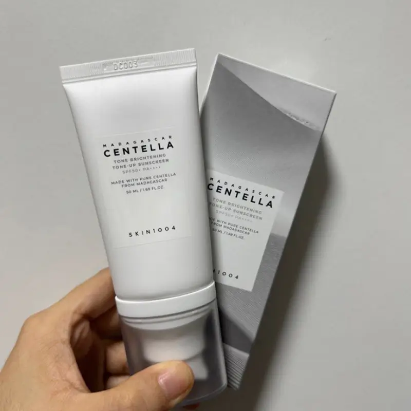 ضدافتاب اسکین هزار و چهار سنتلا