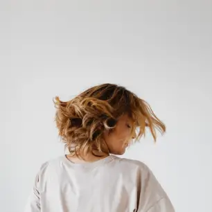 روشهای افزایش ضخامت و پرپشتی موها