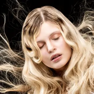 گرهزدایی مو بدون آسیب و شکنندگی