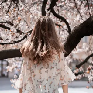 مراقبت از مو در فصل بهار